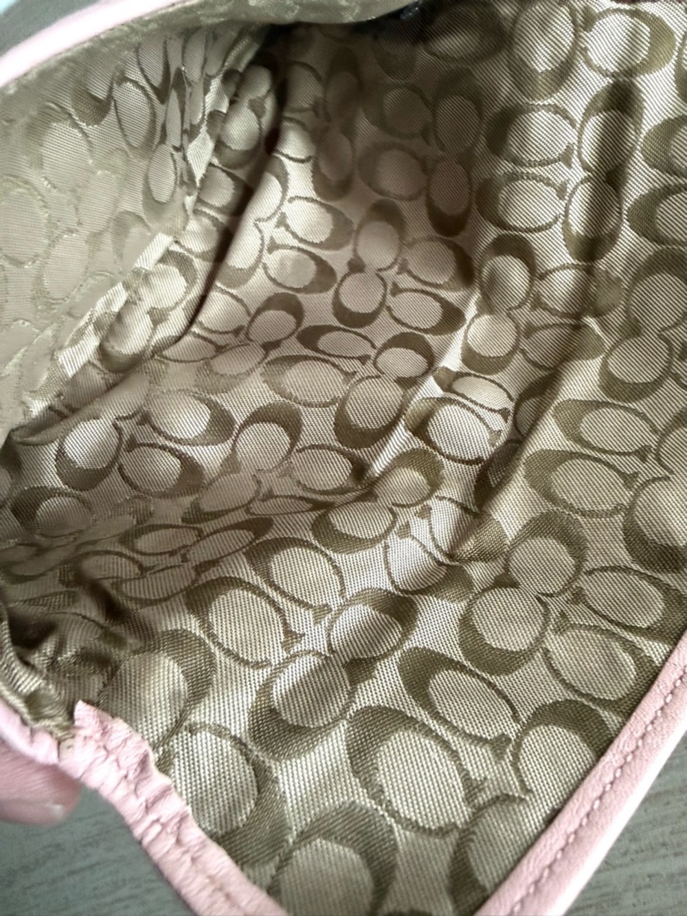 Vintage Y2K Coach Hamptons Soho Blush Pink Pebbled Calfskin Leather Wristlet - Picture 8 of 8